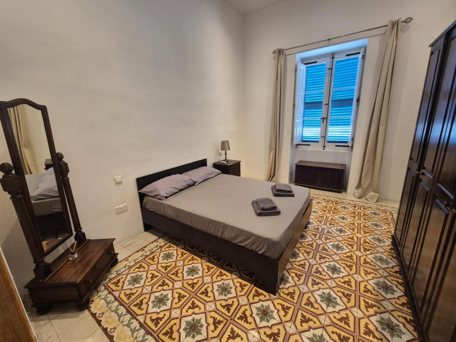 Spacious 4-Bedrooms Townhouse In Tas-Sliema Exterior photo